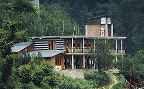 Yellowjackets Hostel